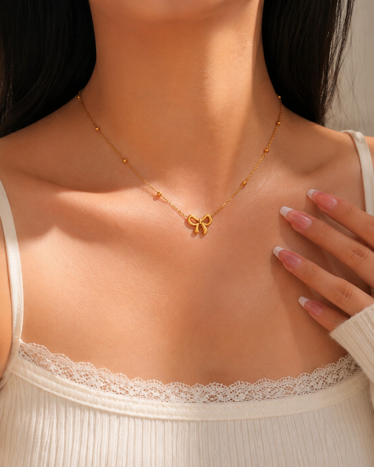 Viral Bow Pendant